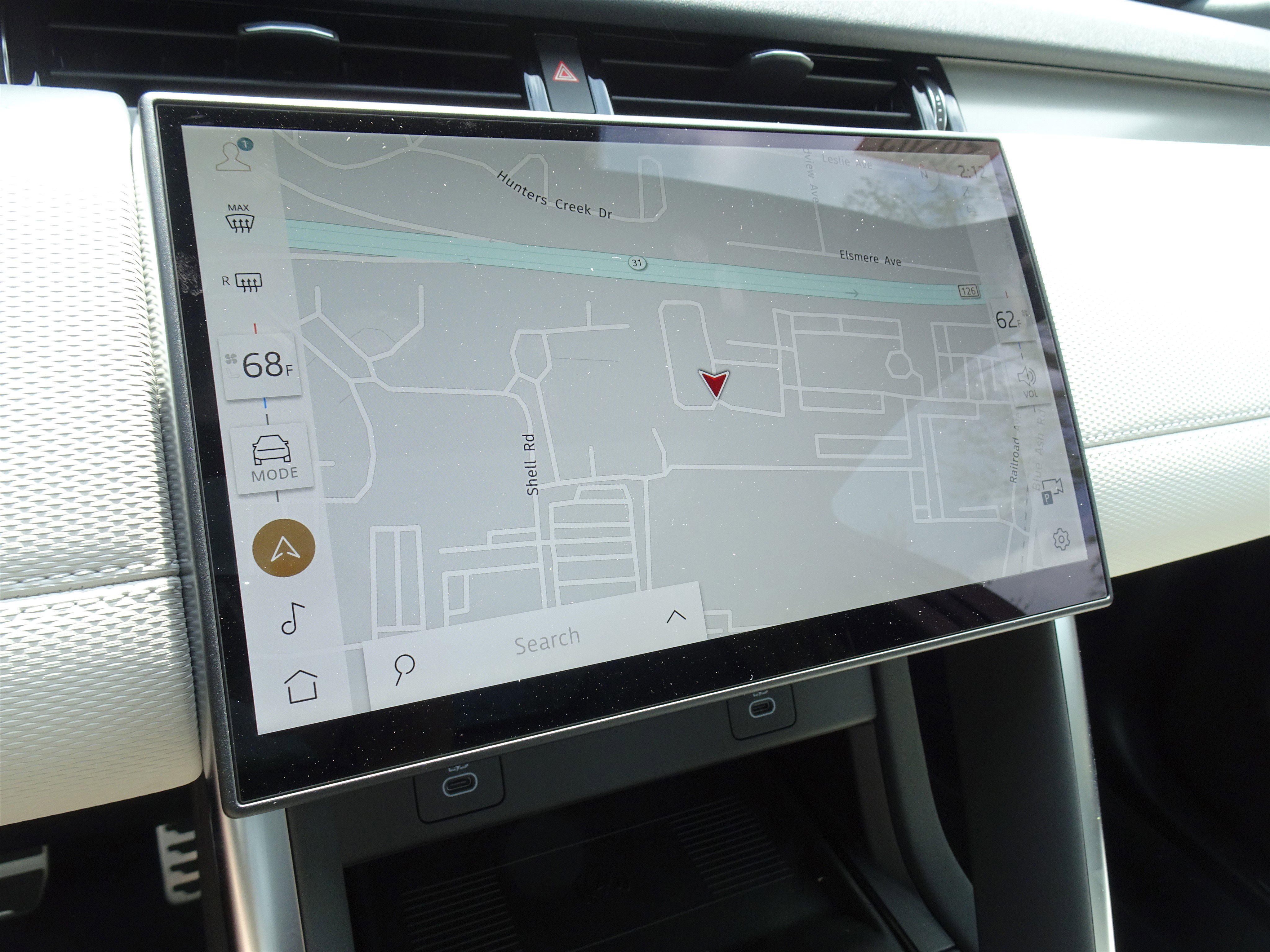 New 2026 Land Rover Discovery Sport Landmark image 3