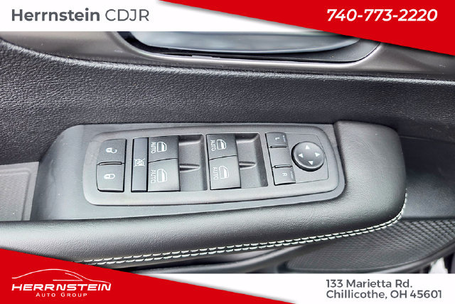 New 2026 Chrysler Voyager LX FWD image 14