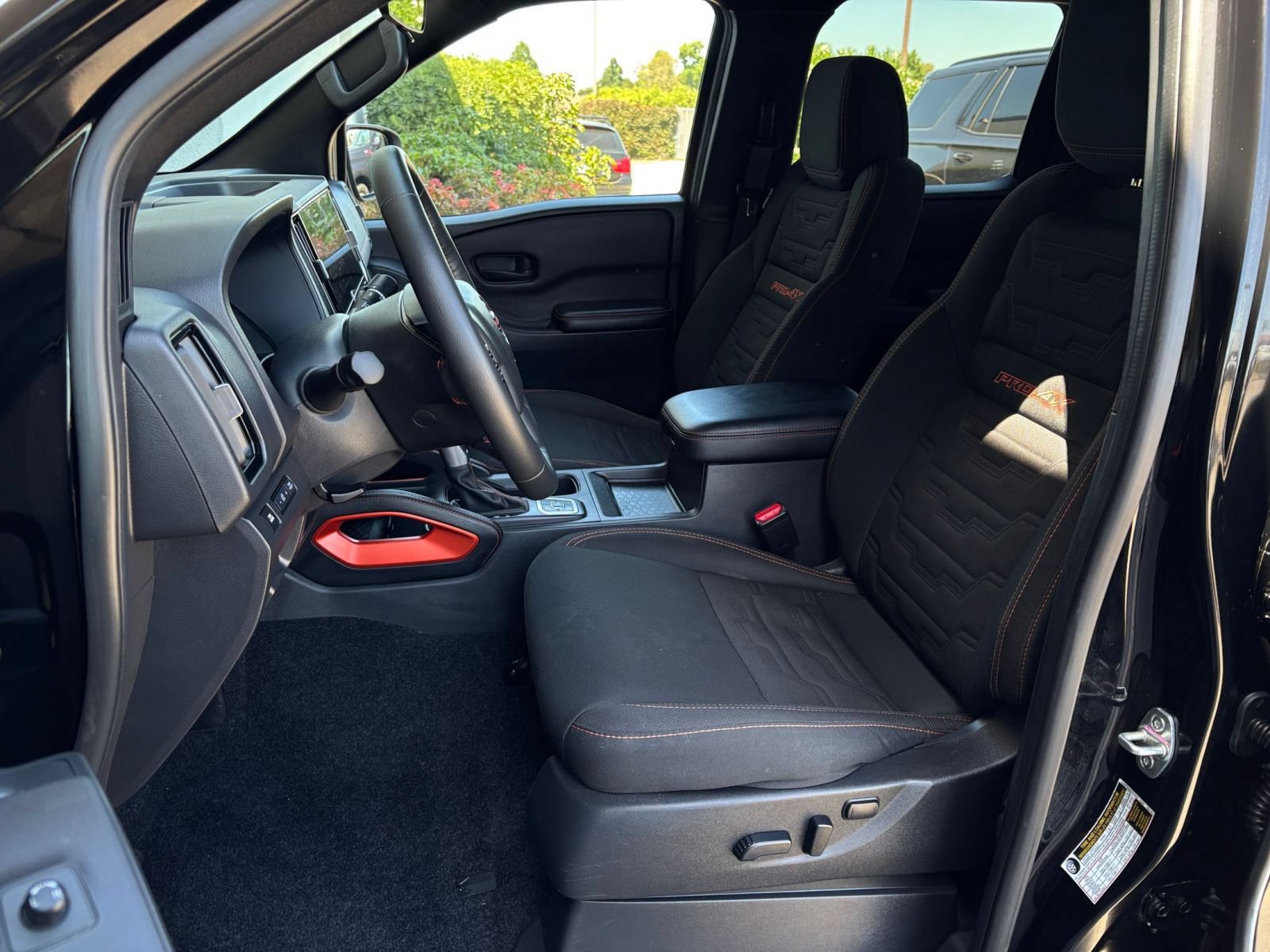 Used 2026 Nissan Frontier PRO-4X AWD/4WD image 37
