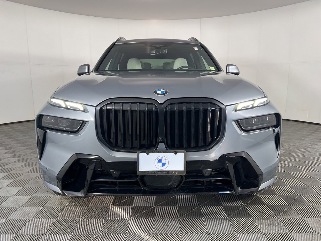 Used 2026 BMW X7 xDrive40i w/ M Sport Package image 14