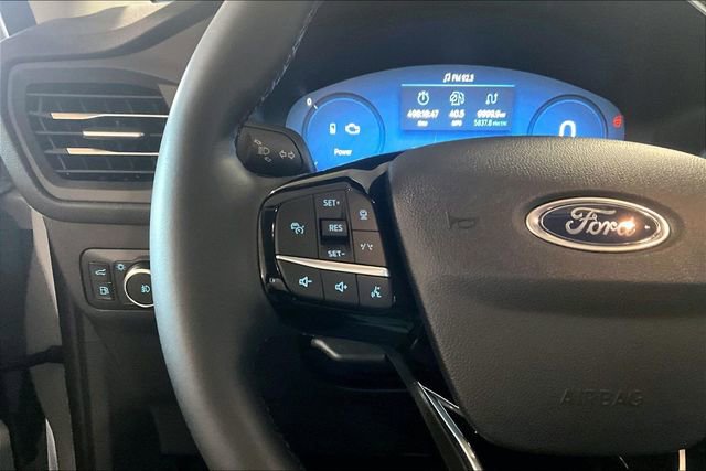 Used 2025 Ford Escape Platinum w/ Premium Technology Package FWD image 20