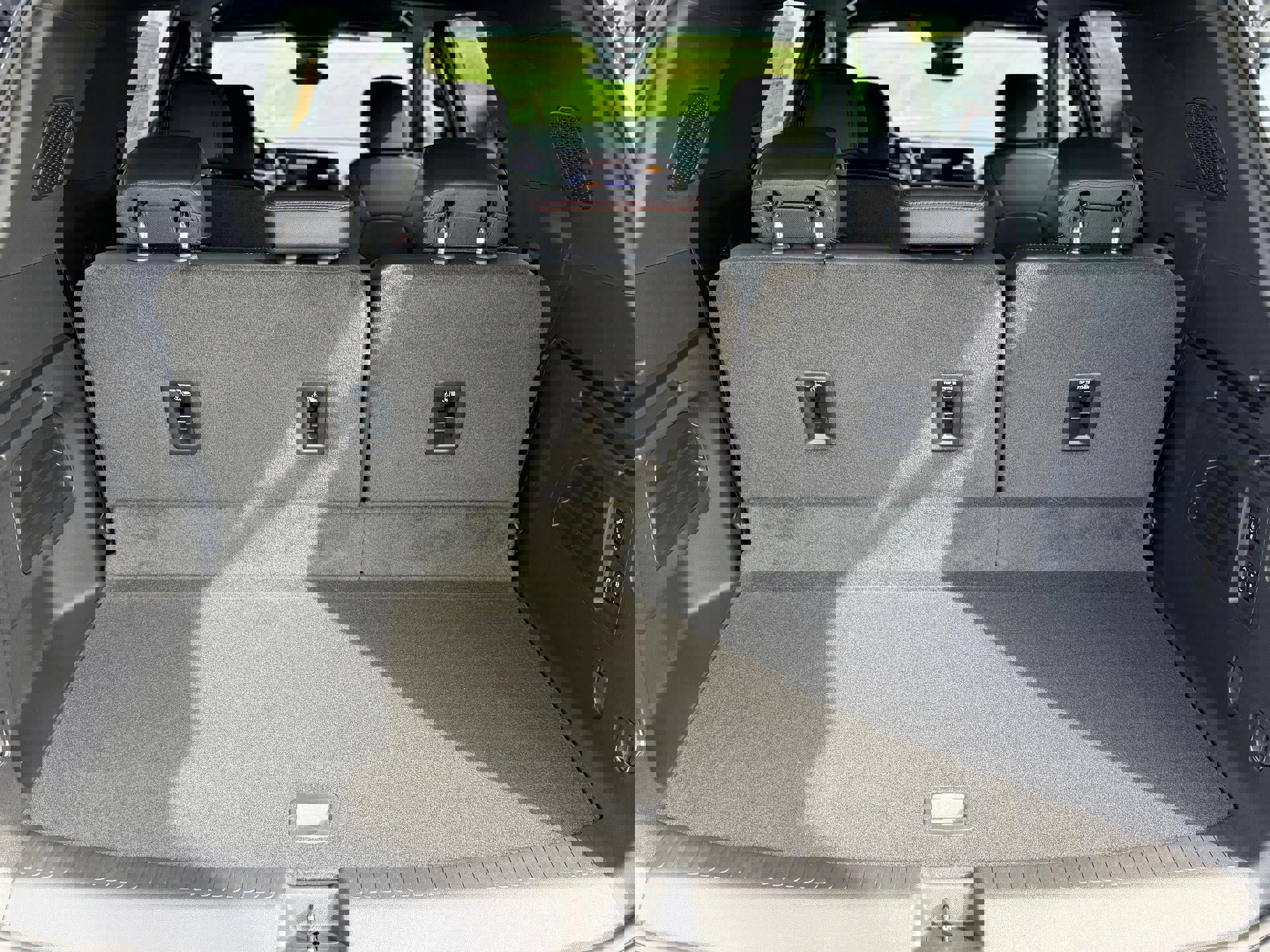 New 2026 Chevrolet Traverse RS FWD image 9