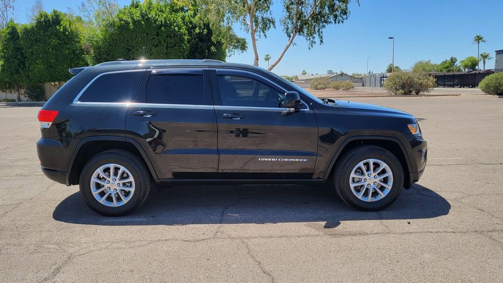 Used 2015 Jeep Grand Cherokee Laredo w/ Quick Order Package 23E AWD/4WD image 10
