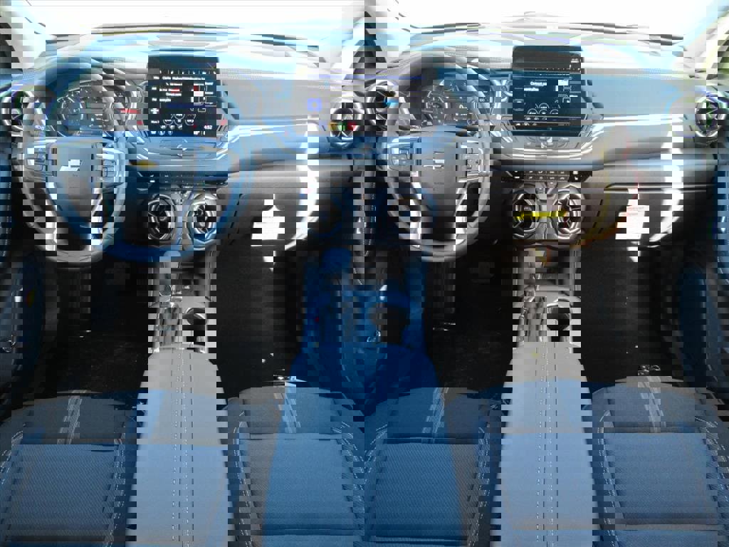 New 2025 Chevrolet Blazer LT w/ Convenience Package image 11