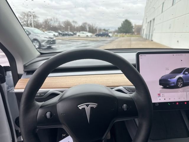 Used 2024 Tesla Model Y Long Range image 15