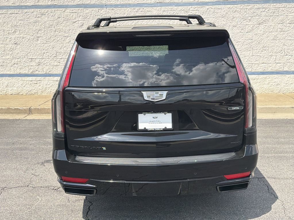 Certified 2022 Cadillac Escalade Sport Platinum w/ LPO, ONYX Package image 6