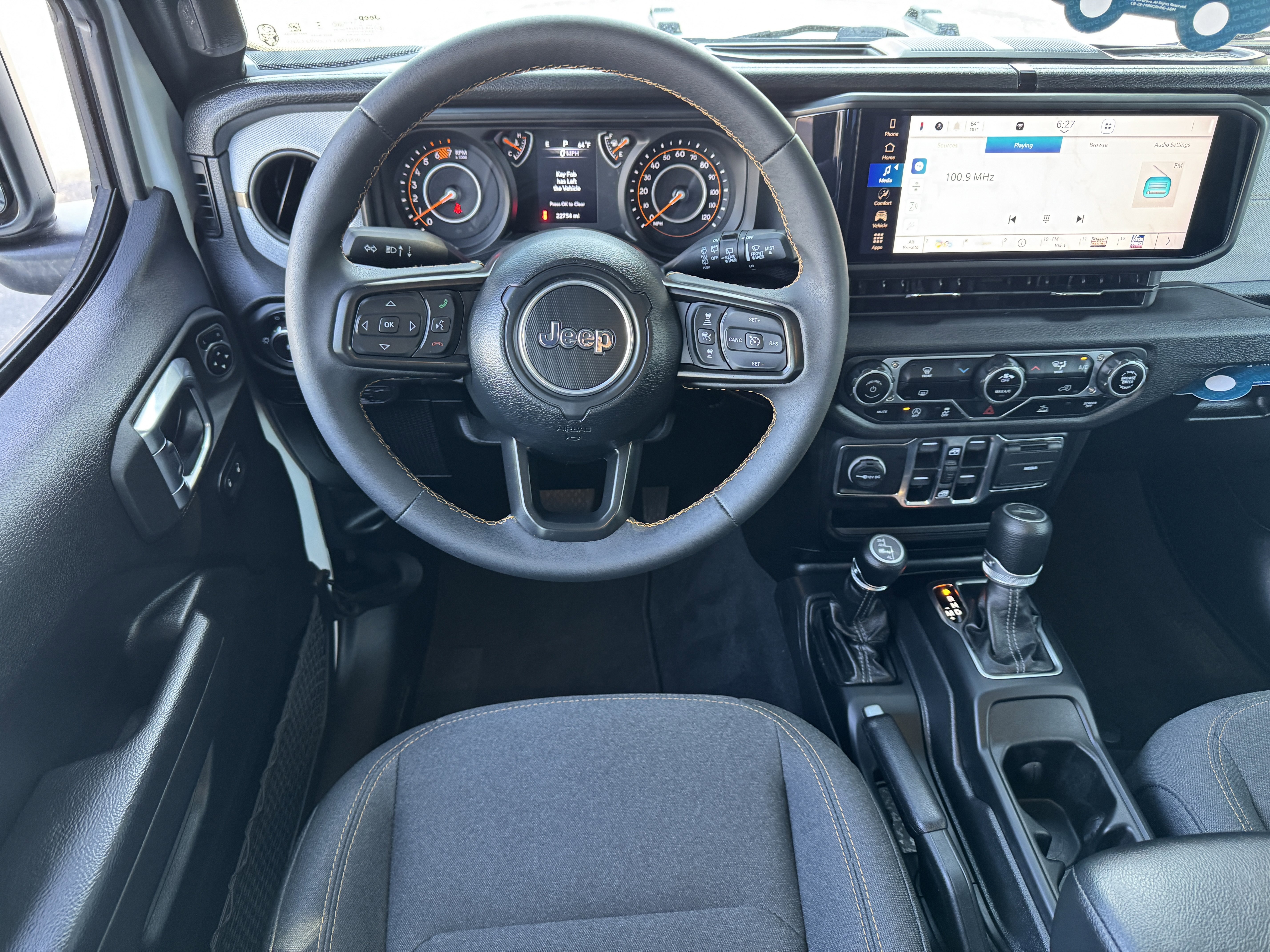 Used 2024 Jeep Wrangler Unlimited Sport AWD/4WD image 17