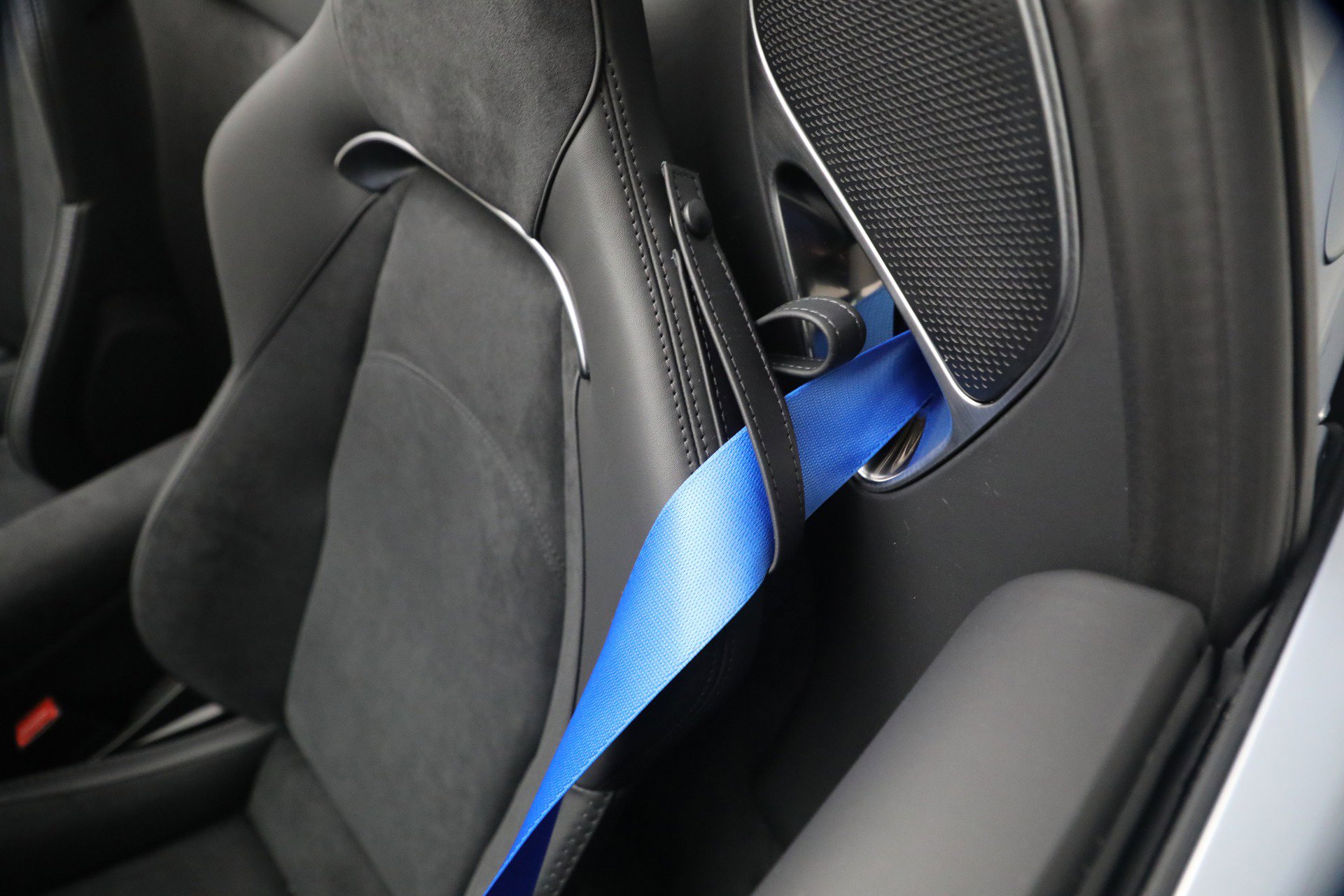 New 2026 McLaren Artura Spider image 29