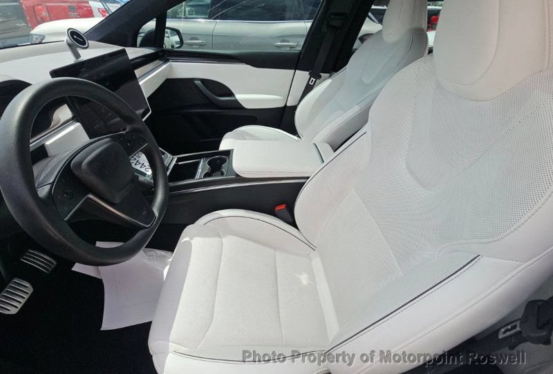 Used 2024 Tesla Model X Plaid AWD/4WD image 2