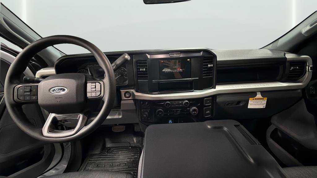 New 2026 Ford F250 XL w/ FX4 Off-Road Package image 13