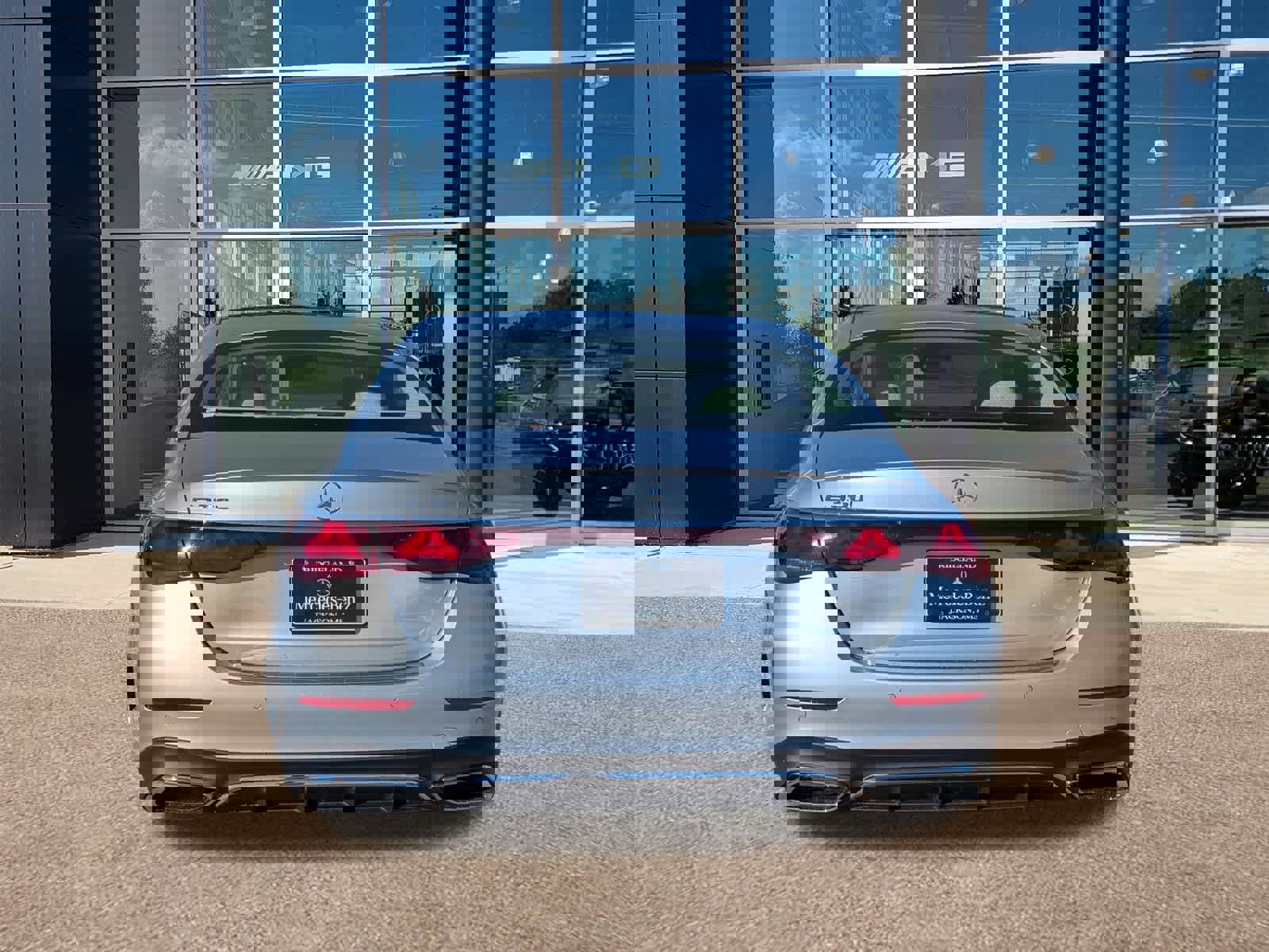 New 2026 Mercedes-Benz E 350 Sedan image 3