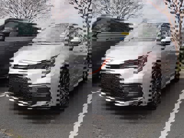 Used 2022 Toyota Corolla SE image 1