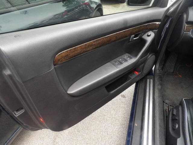 Used 2005 Audi S4 Cabriolet image 15