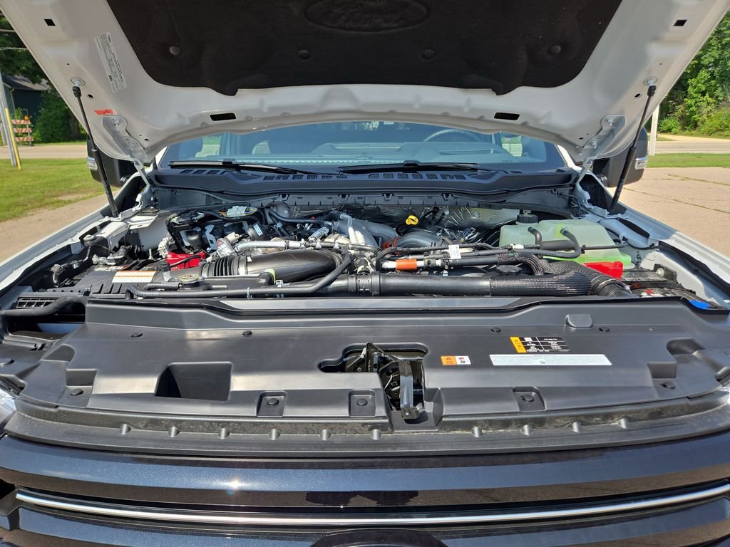 New 2026 Ford F250 Platinum w/ Tremor Off-Road Package AWD/4WD image 23