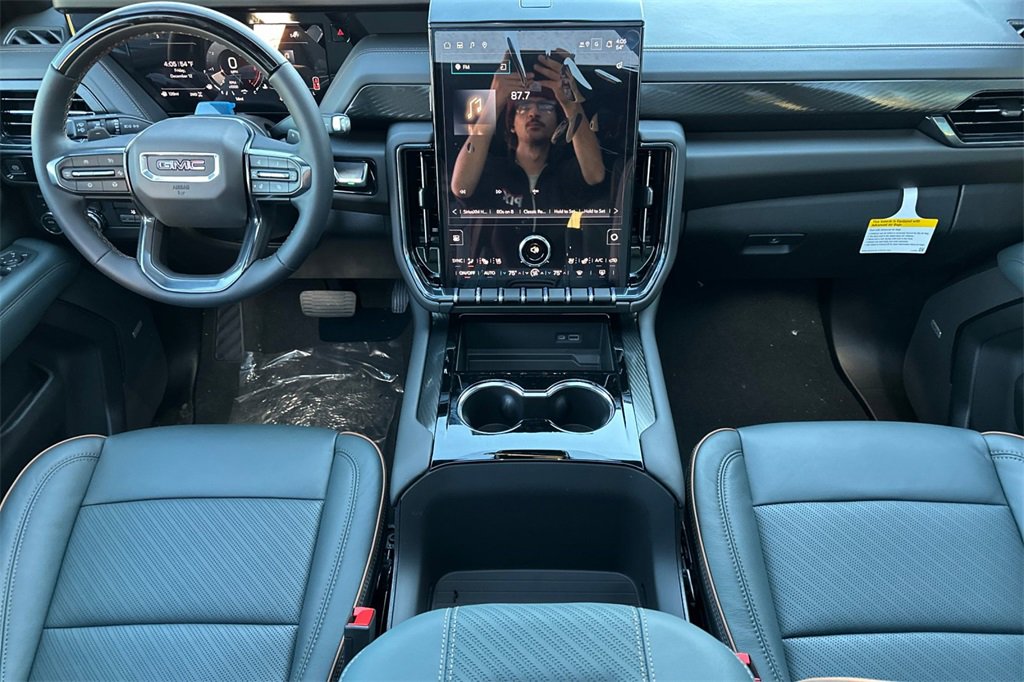 New 2026 GMC Yukon XL AT4 image 11