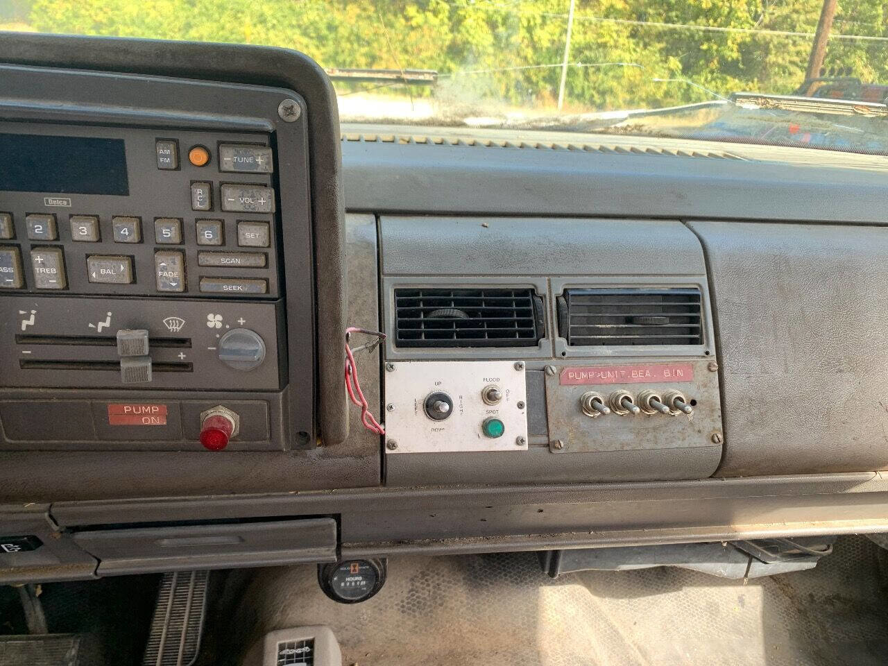 Used 1992 Chevrolet Silverado 3500 4x4 Regular Cab image 12