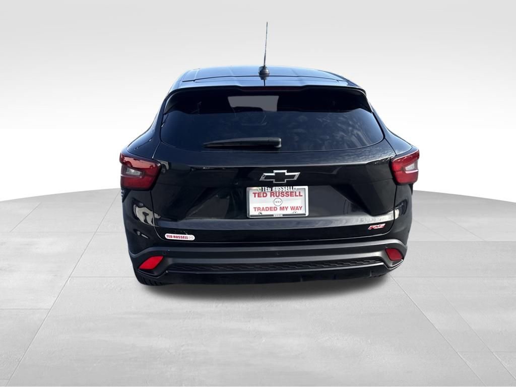 Used 2025 Chevrolet Trax RS w/ Driver Confidence Package image 4