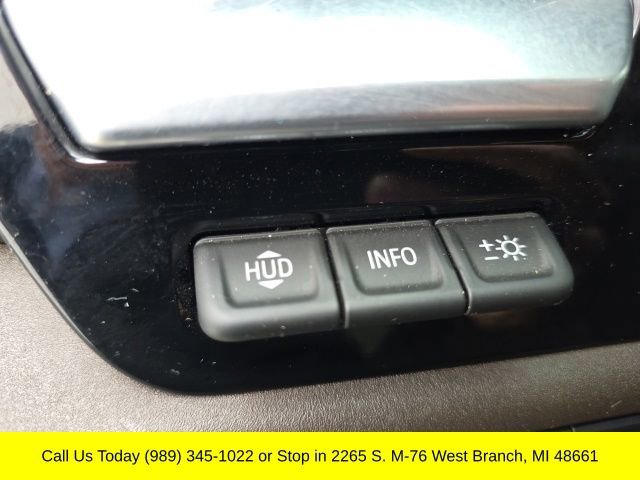 Used 2024 Chevrolet Silverado 2500 LTZ w/ LTZ Convenience Package image 19