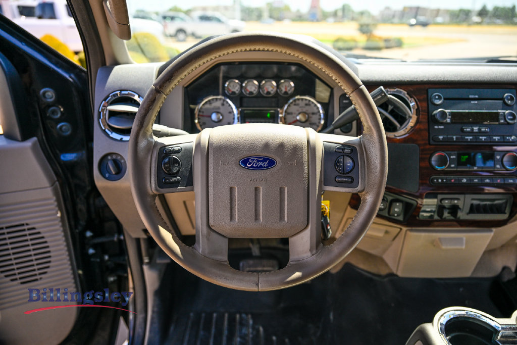 Used 2008 Ford F350 2WD Crew Cab DRW Super Duty image 11