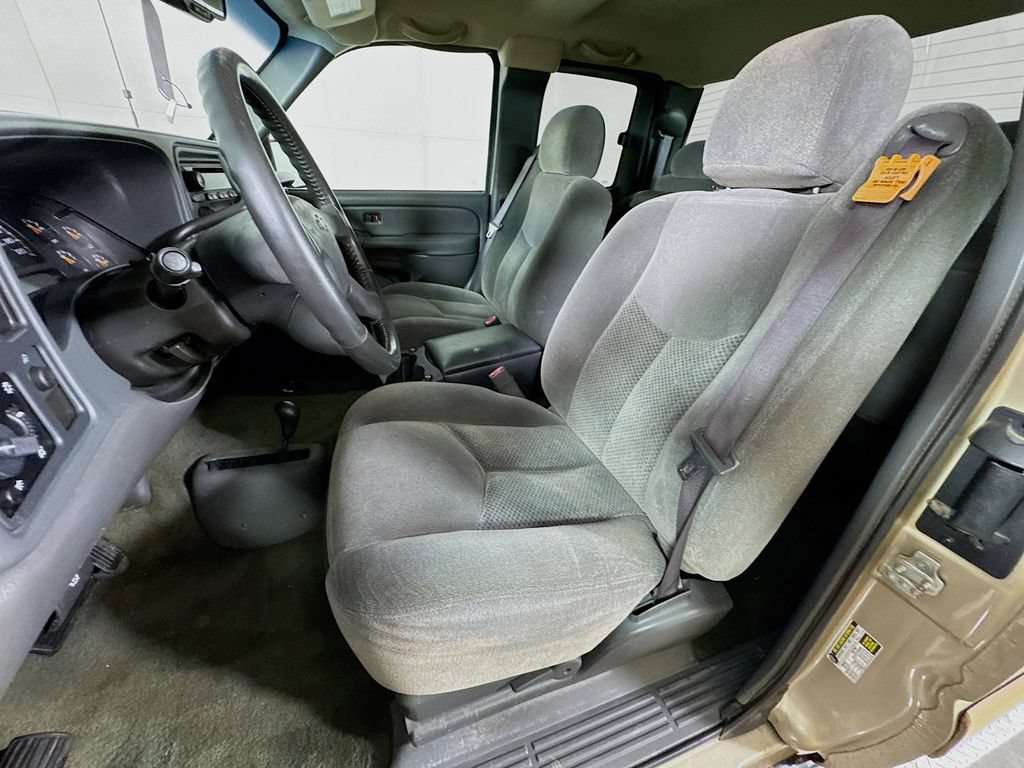 Used 2005 Chevrolet Silverado 1500 LS AWD/4WD image 21