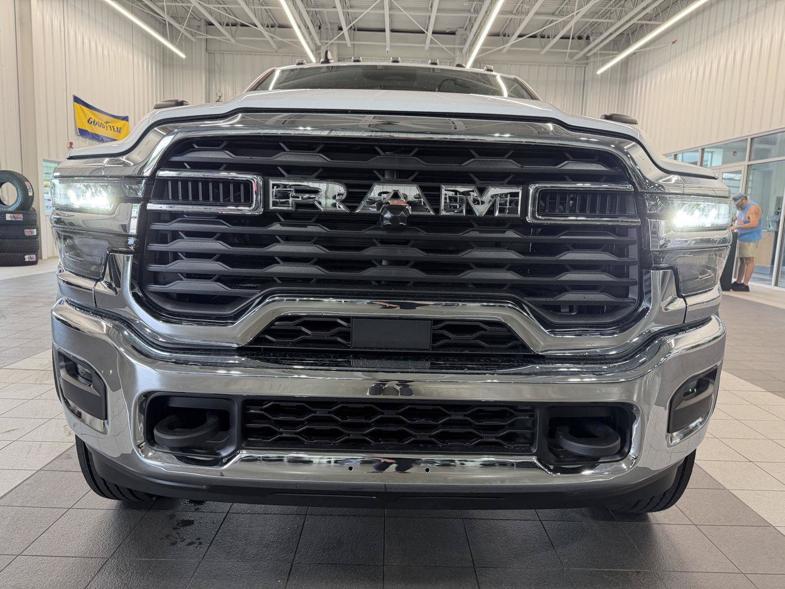 New 2026 RAM 4500 Tradesman AWD/4WD image 23