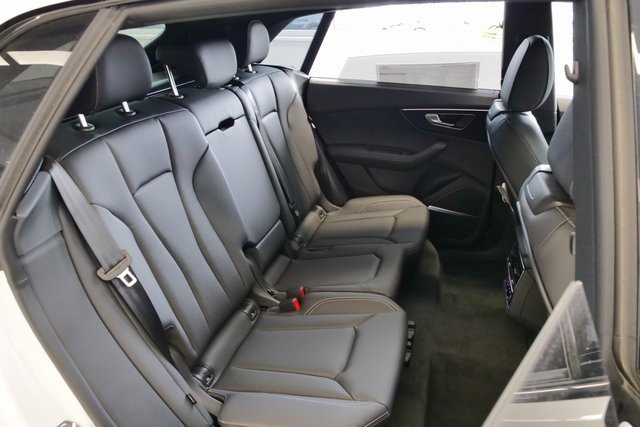 New 2026 Audi Q8 Premium Plus image 16