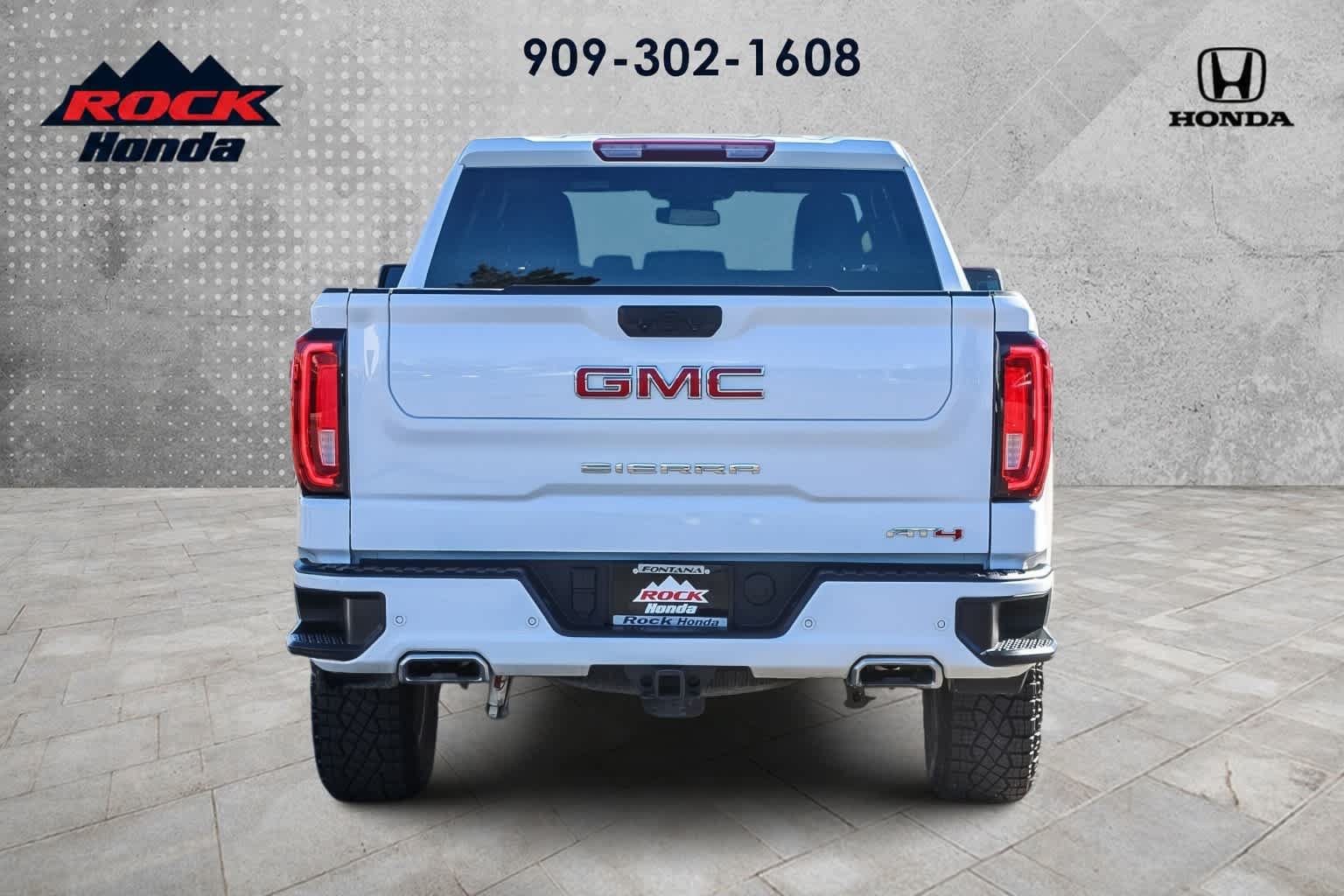 Used 2025 GMC Sierra 1500 AT4 AWD/4WD image 5