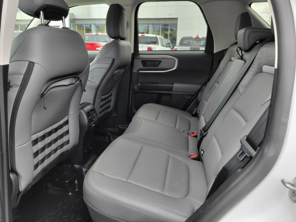 Used 2025 Ford Bronco Sport Badlands AWD/4WD image 14