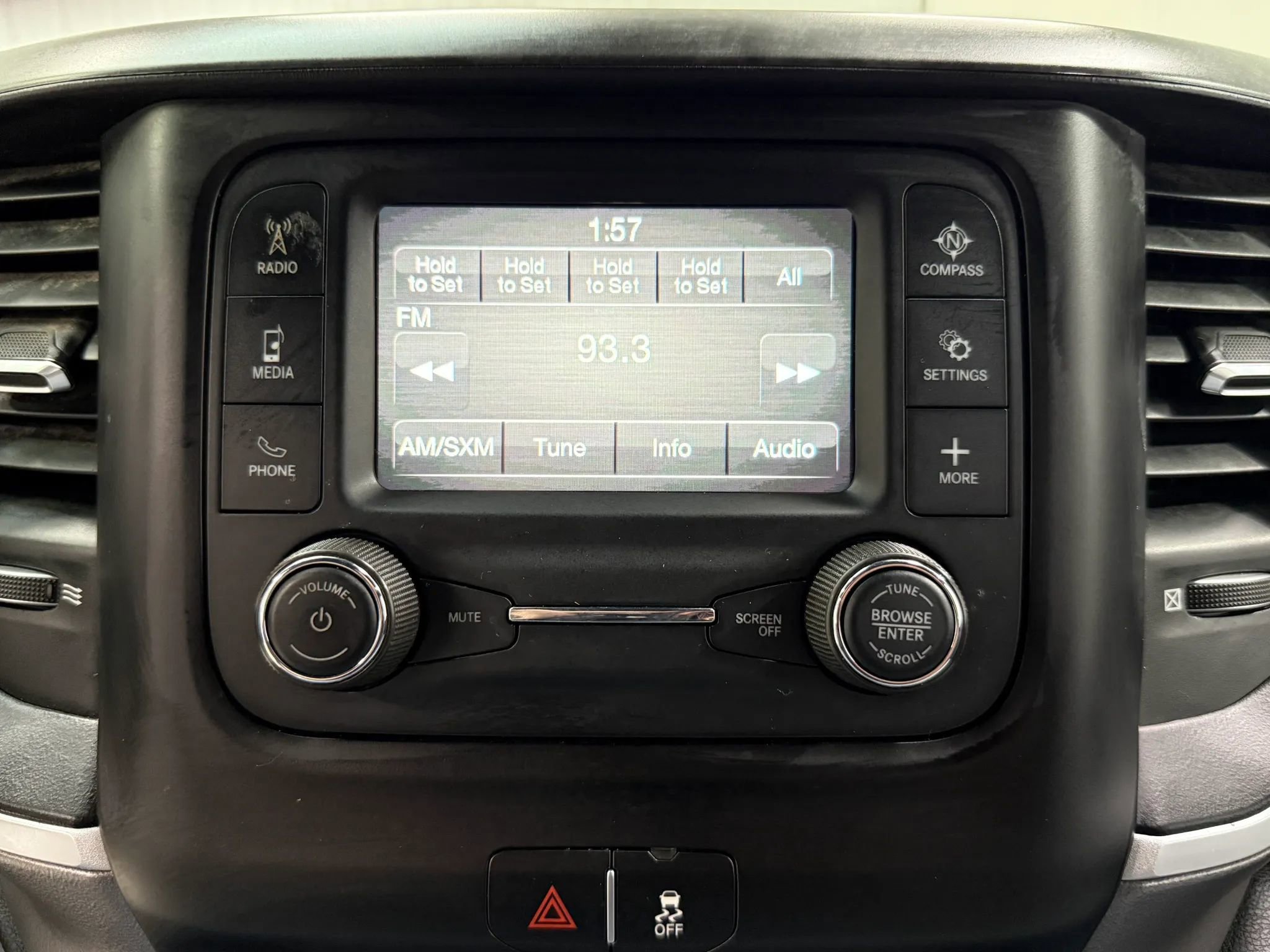 Used 2023 RAM 3500 SLT w/ Quick Order Package 2YG SLT AWD/4WD image 22