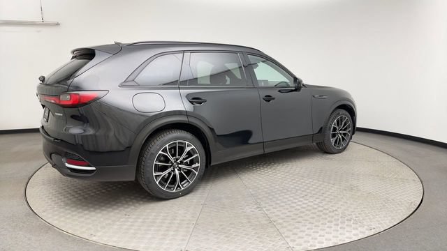 Certified 2025 MAZDA CX-70 Plug-In Hybrid w/ Premium Plus AWD/4WD image 2