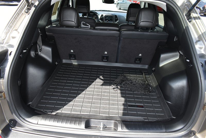 Used 2021 Jeep Cherokee Trailhawk w/ Trailer Tow Group AWD/4WD image 27