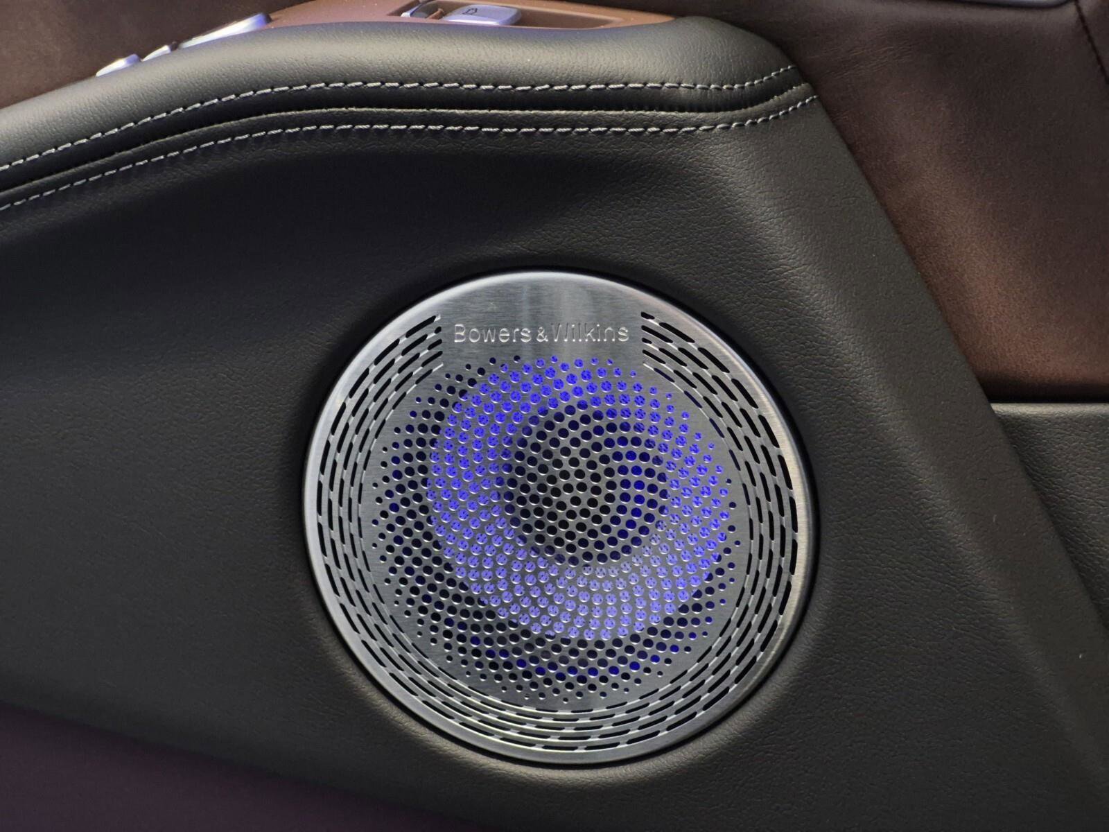 New 2026 BMW XM Label Red image 23