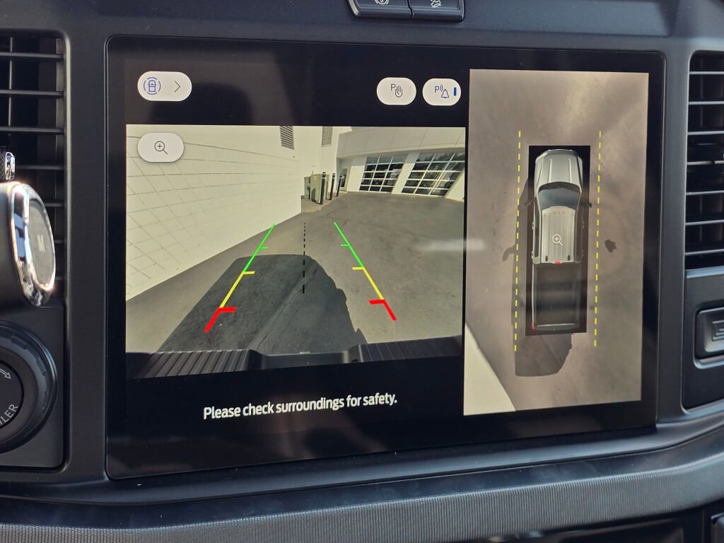 Used 2025 Ford F350 Platinum image 38