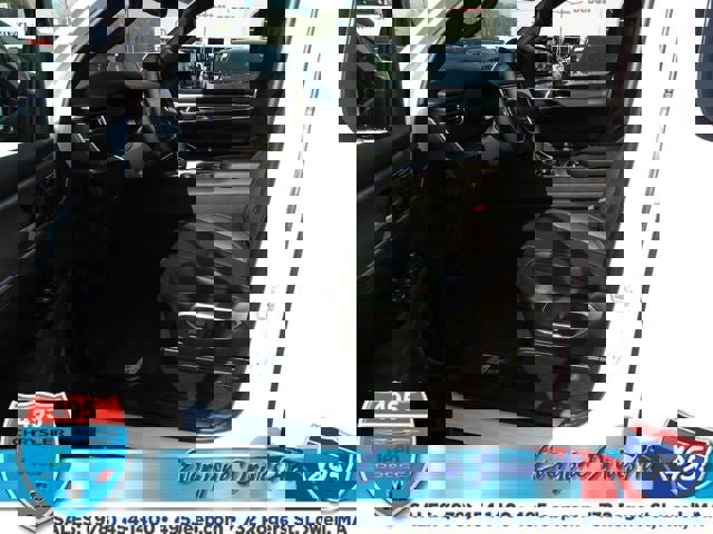 New 2026 Jeep Grand Wagoneer Limited AWD/4WD image 19