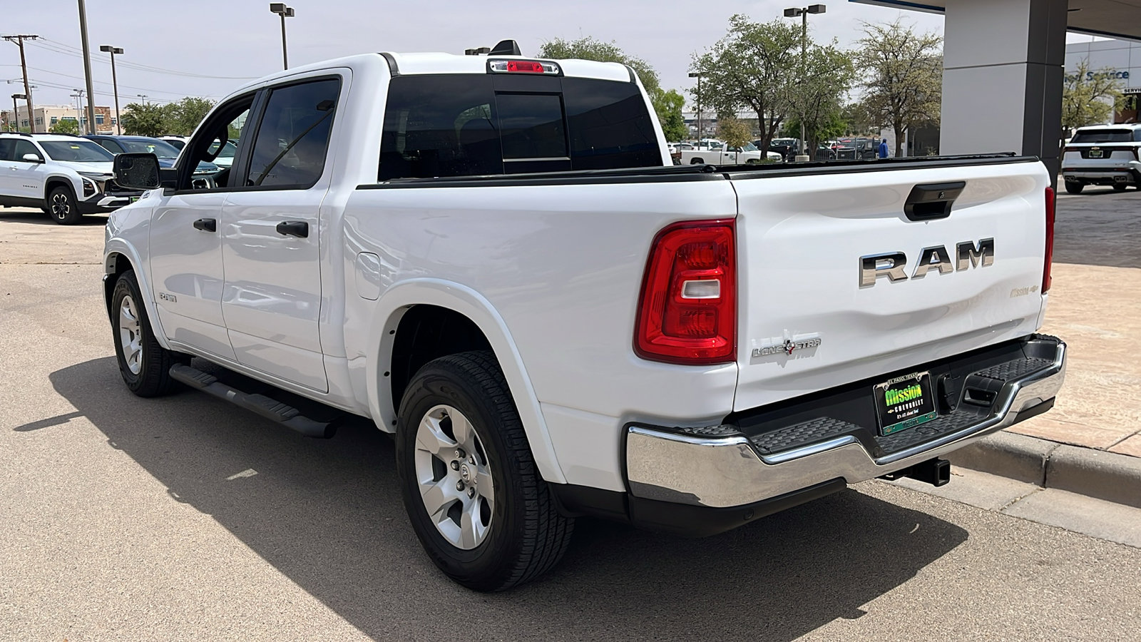 Used 2025 RAM 1500 Lone Star image 6