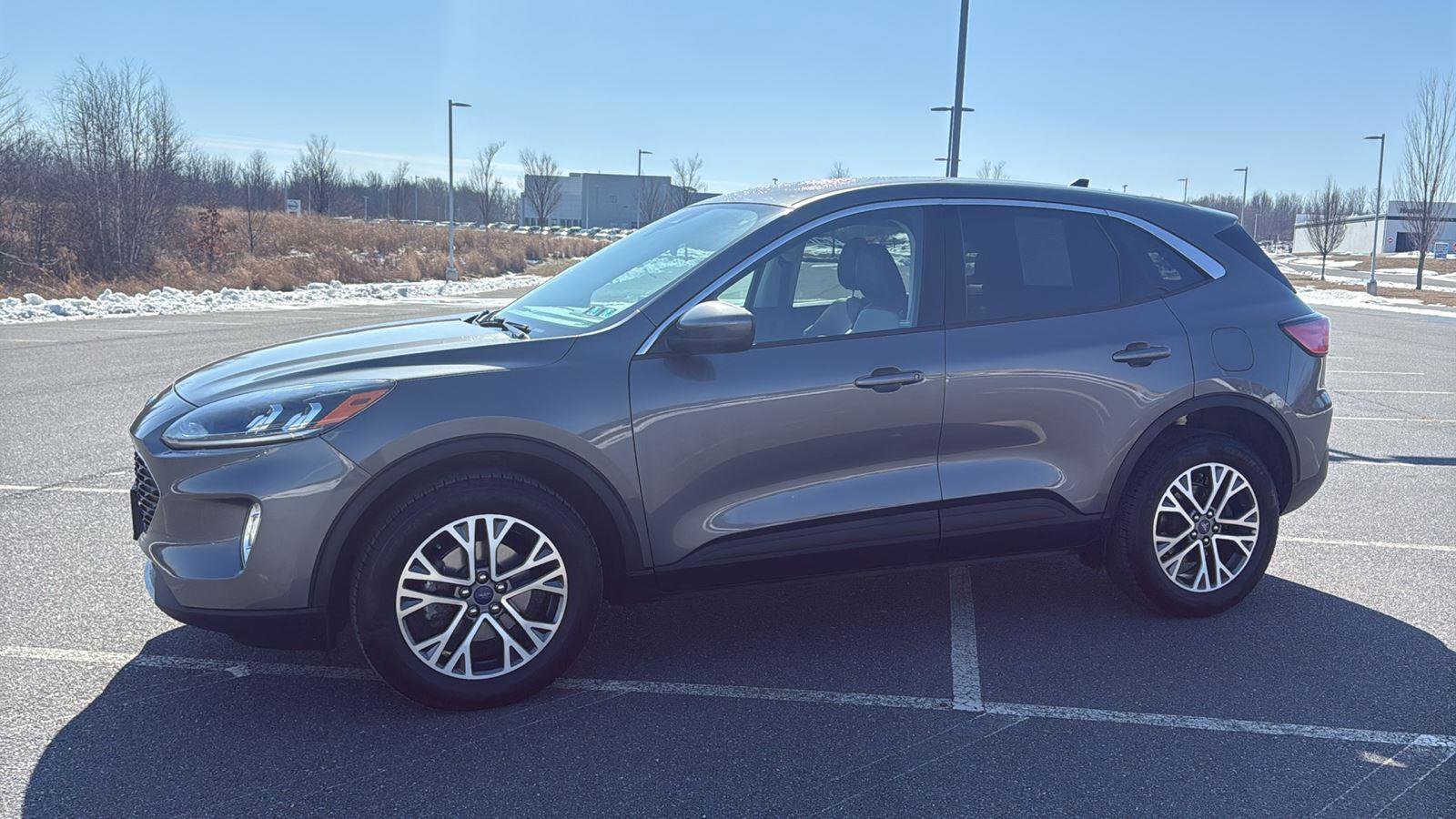 Used 2022 Ford Escape SEL image 13