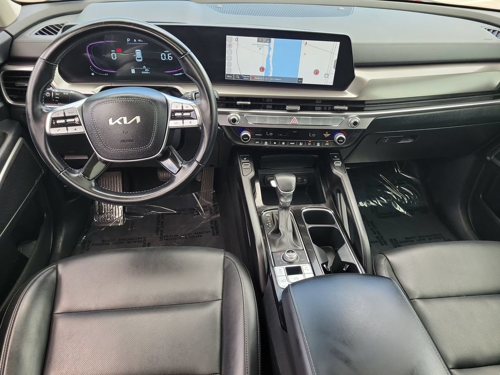 Used 2025 Kia Telluride S AWD/4WD image 29