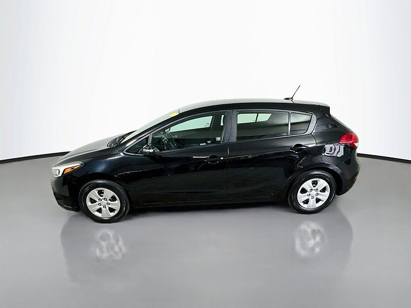 Used 2017 Kia Forte LX FWD image 4