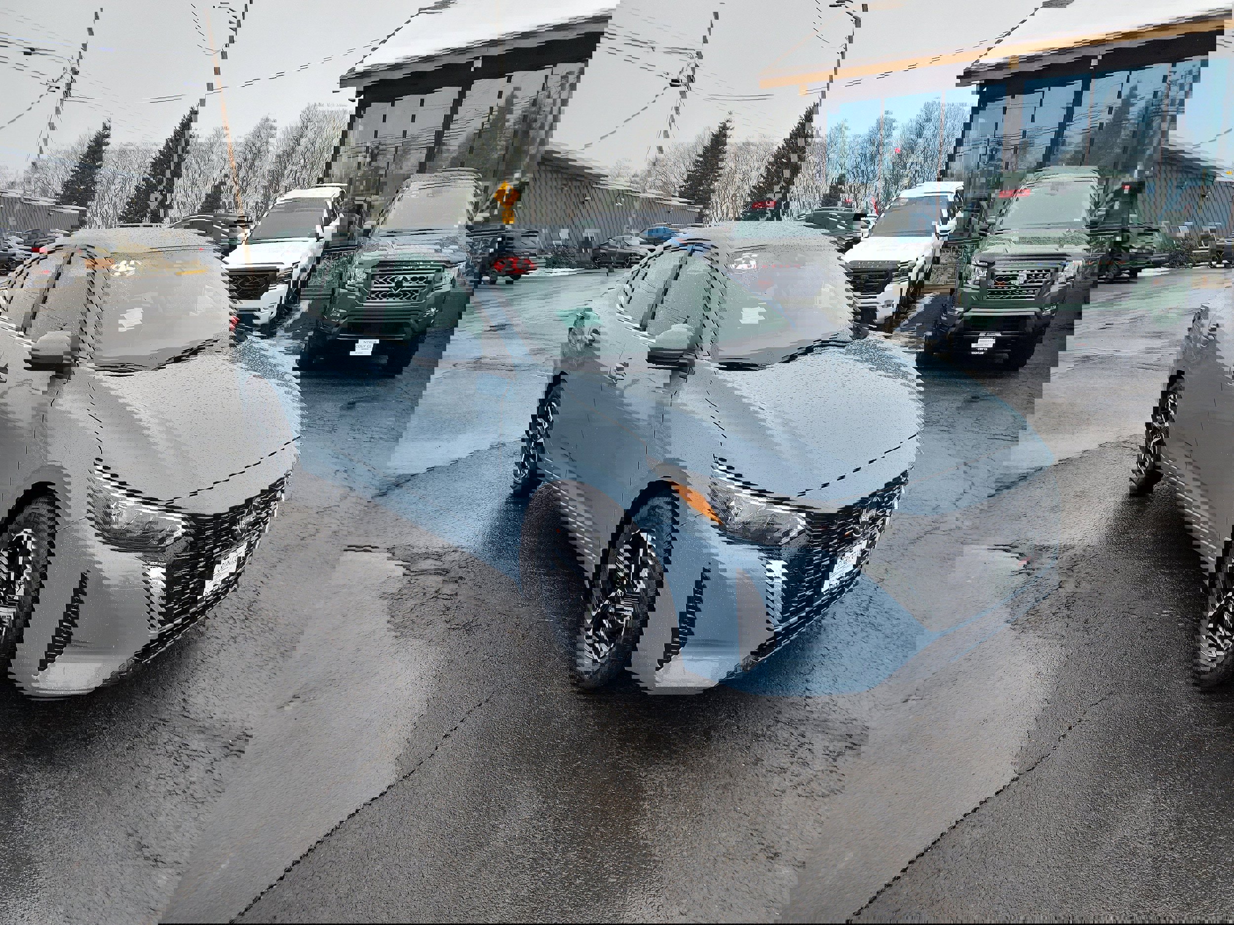 New 2025 Nissan Sentra SV w/ All-Weather Package