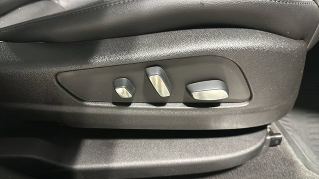 Used 2019 Cadillac XT5 Luxury FWD image 37