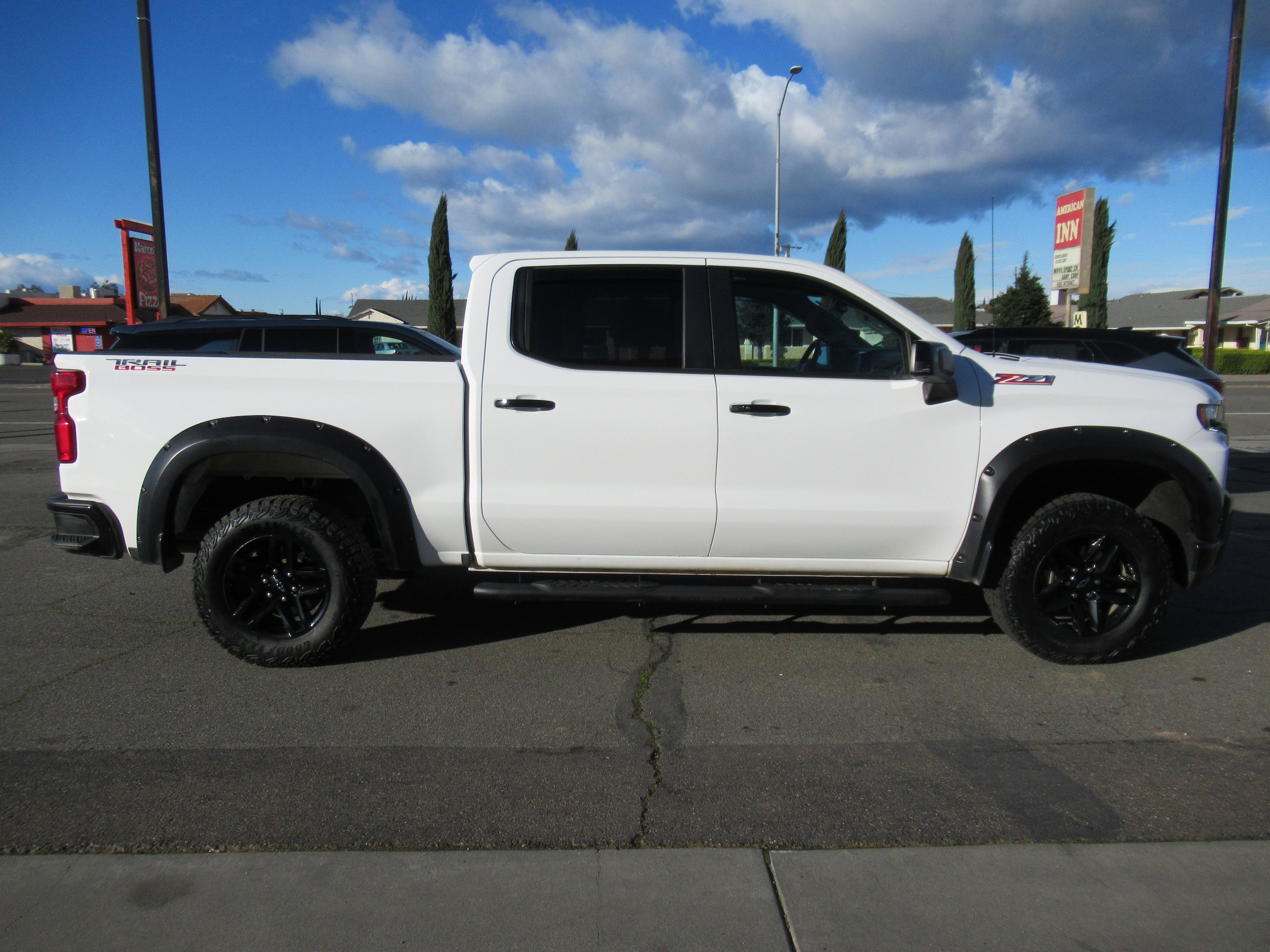 Used 2021 Chevrolet Silverado 1500 LT Trail Boss AWD/4WD image 5