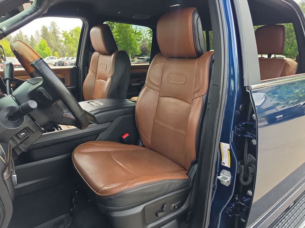 Used 2022 RAM 3500 Limited AWD/4WD image 11