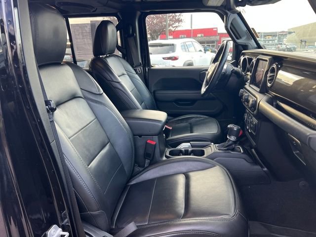 Used 2019 Jeep Wrangler Unlimited Sahara image 12