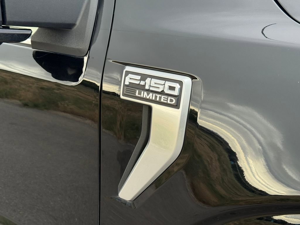 Used 2022 Ford F150 Limited AWD/4WD image 17
