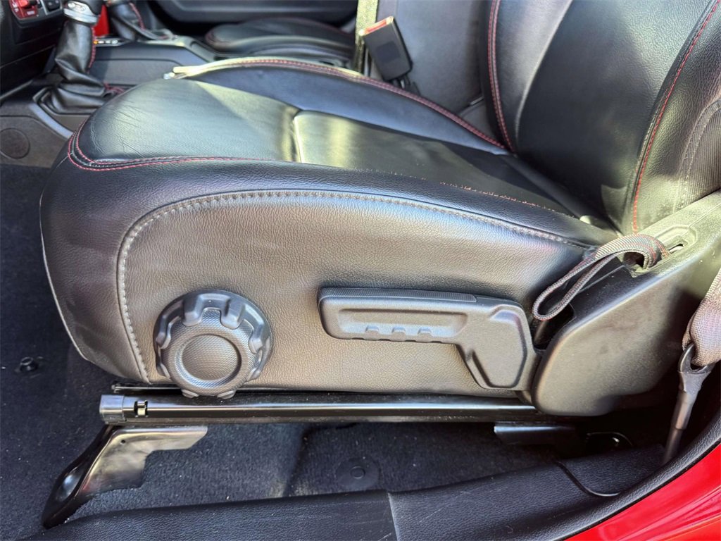 Used 2018 Jeep Wrangler Unlimited Rubicon image 19