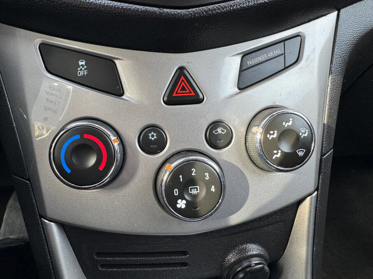 Used 2015 Chevrolet Trax LT image 20