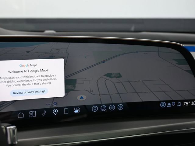 New 2026 Cadillac Lyriq V image 23
