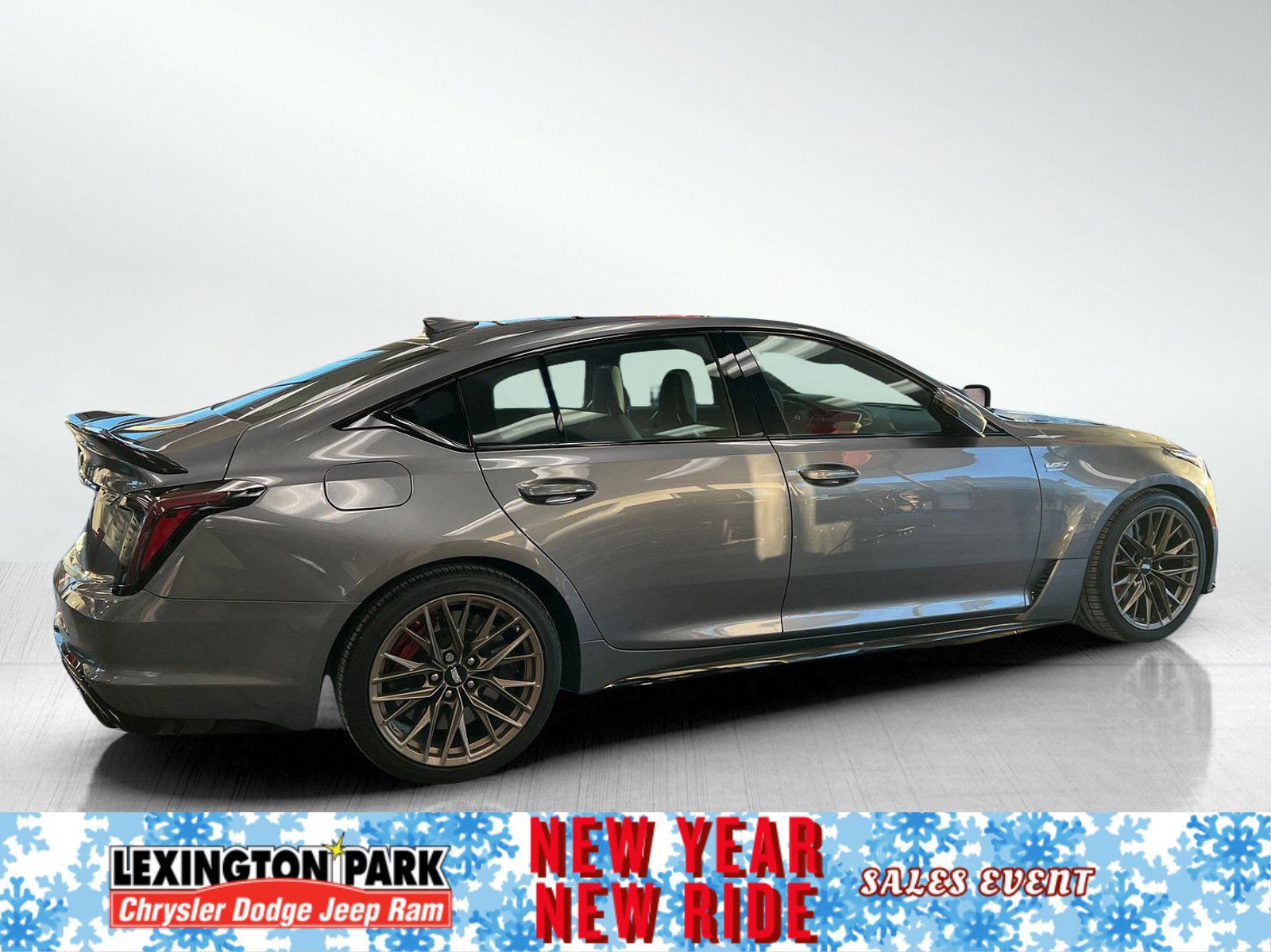 Used 2022 Cadillac CT5 V Blackwing image 4