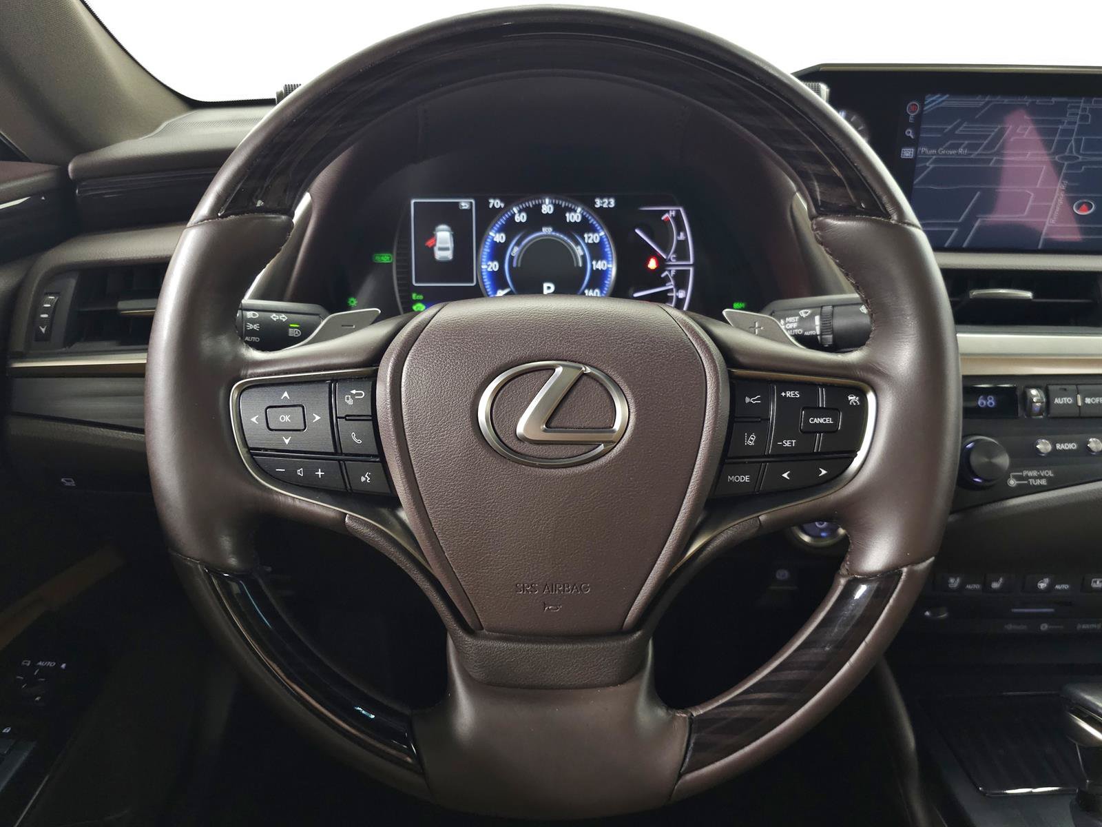 Used 2020 Lexus ES 300h w/ Accessory Package 2 FWD image 18