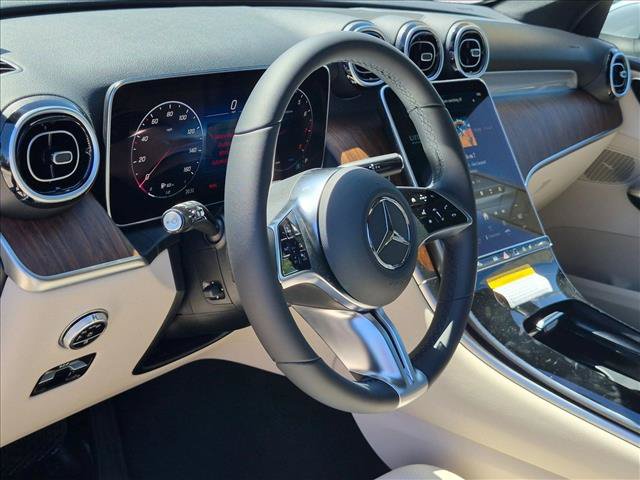 New 2027 Mercedes-Benz GLC 300 image 3